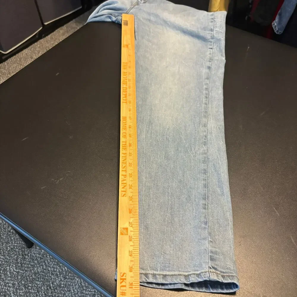 Levi's Levis Waterless Light Wash Jeans Men's Size 38 x 32 Straight